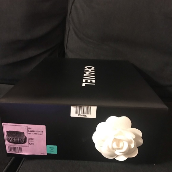 Chanel Chain Around Bag - Picture 3 of 8